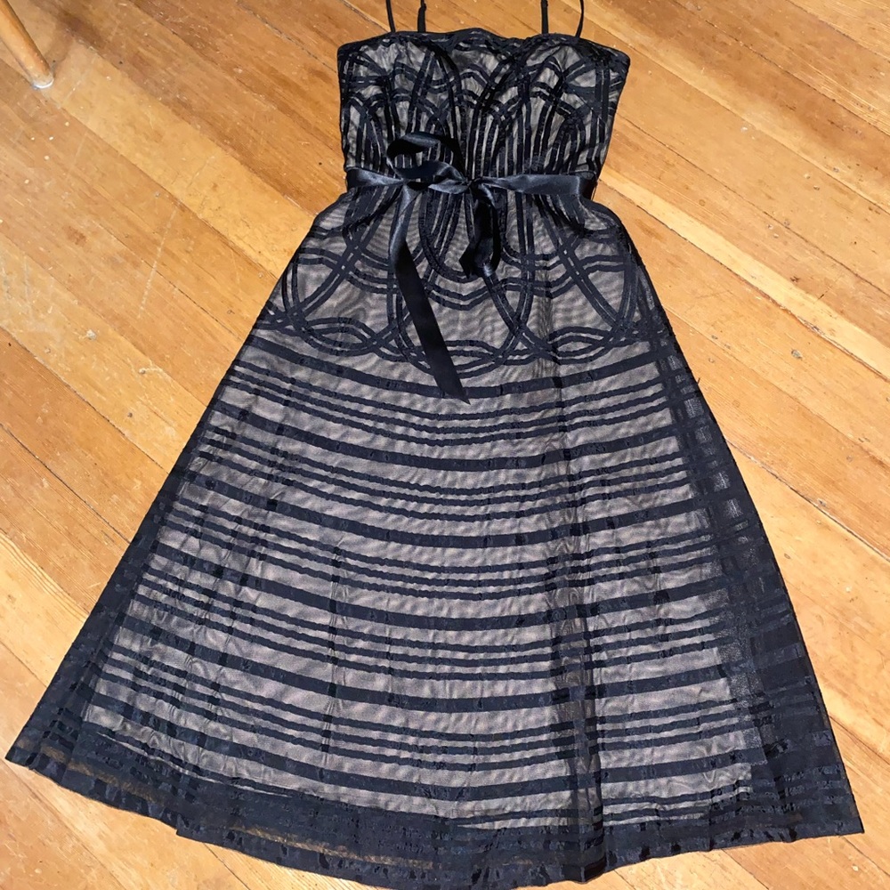 Vintage BCBGMaxAzria Black Sheer Lined Tie Front Dress 0